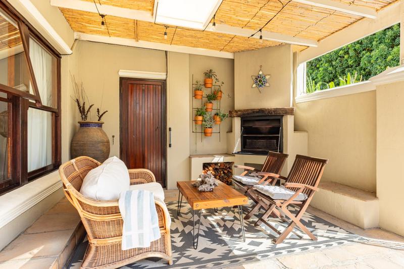 6 Bedroom Property for Sale in Plumstead Western Cape